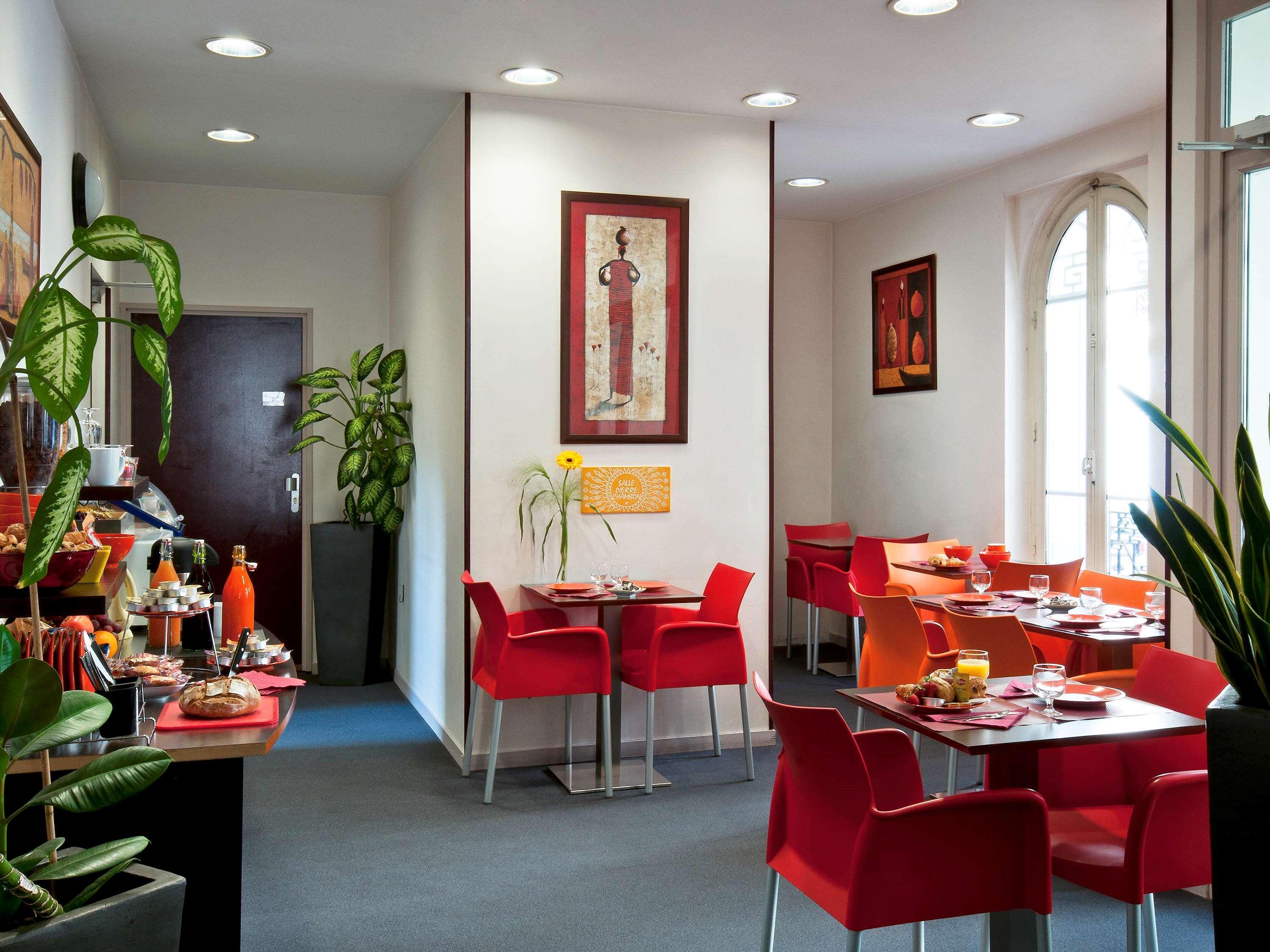 Adagio Access Philippe Auguste 2* Parijs
